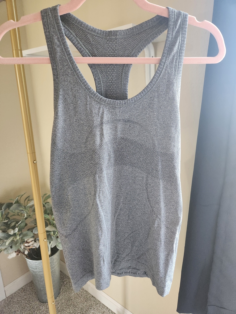 lululemon athletica Gray Seamless Racerback Tank
